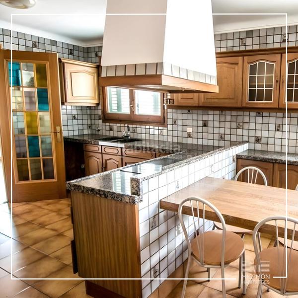 Foto 1b35a43f-a5c0-4682-96cc-45c44d3d2e0c. Appartamento con camino riscaldamento parcheggio in Súria