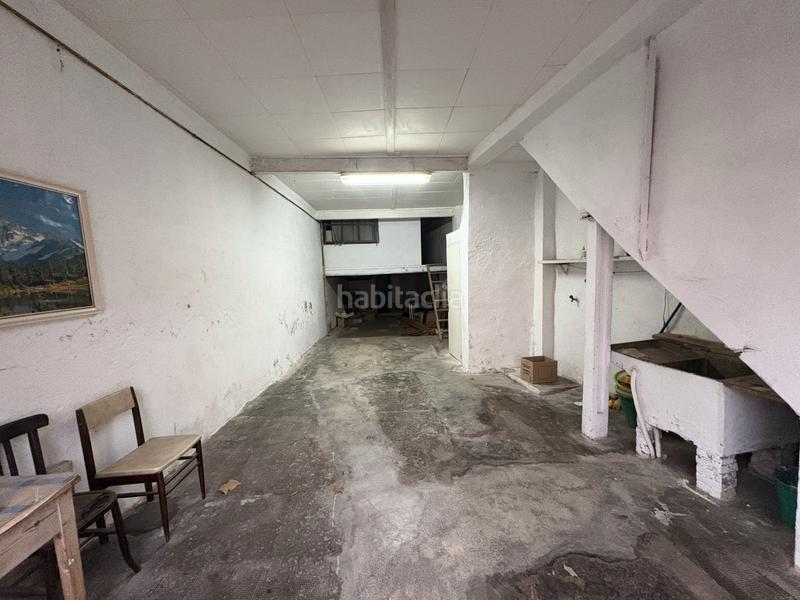 Foto 67e2b29e-f8b1-48fc-ae26-e3c617a25325. Aparcament cotxe a Súria