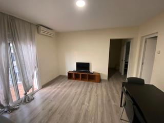 Etagenwohnung in Bases de Manresa - Carretera de Santpedor. Piso 3 habitaciones reformado y listo para entrar a vivir