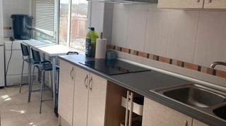 Appartement à Font dels Capellans - Sagrada Familia. Pis reformat  per entrar a viure