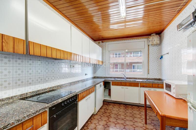 Foto 3a261eb9-096f-45ce-acb3-67430e5dfb0c. Pis amb calefacció a Centre - Passeig i Rodalies Manresa