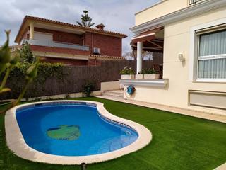Casa a Premi de Dalt. Espectaculares vistas al mar