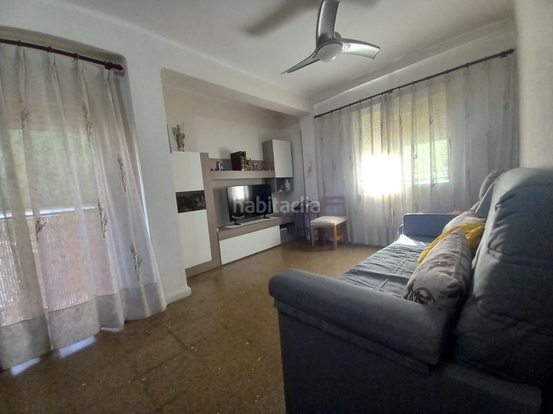 Foto ac97fa0b-0042-4bca-b604-f07a2a8080f6. Appartement dans Torrefiel Valencia