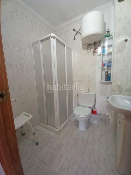 Foto cb95b7e8-0e9e-4aed-9337-c1018a2ec776. Appartement dans Torrefiel Valencia