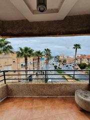 Pis a Avenida pedro garcía rubio 18. Se vende fantastico piso centrico!!