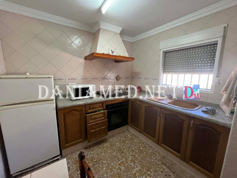 Foto 8a0d5e45-4d65-46d3-9a8d-7f6b22881d25. Chalet en Oliva nova Oliva