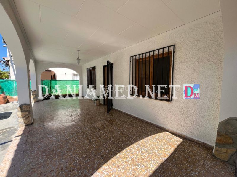 Foto af352828-2e8d-49b1-a350-1519035f4efd. Chalet en Oliva nova Oliva