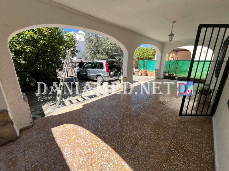 Foto bd46b021-b3ab-4f1c-93e3-49d08c212e53. Chalet en Oliva nova Oliva