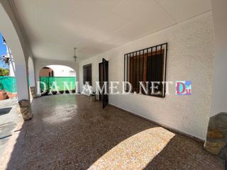 Xalet en Oliva Nova