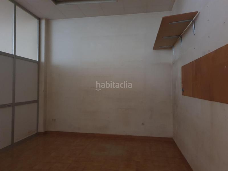 Foto bebfb455-71fb-49f3-b16e-a1e5b7e001e7. Local comercial local en venta o alquiler en Malgrat de Mar
