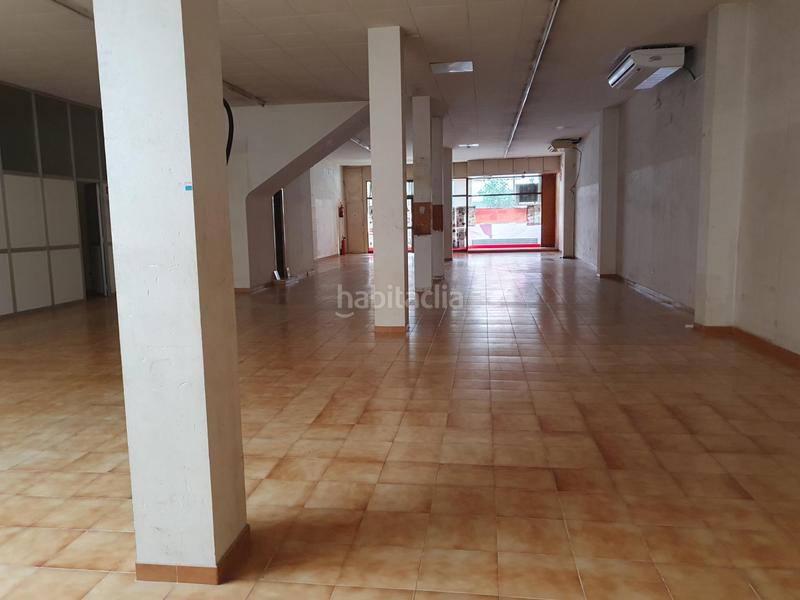 Foto c5a8de79-4a3e-4c01-b484-3b26d6451382. Local comercial local en venta o alquiler en Malgrat de Mar