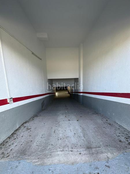 Foto 0d3f66dc-5c9b-47c4-ad2e-2355926ad0f5. Parking coche garaje para inversión en Centre Pineda de Mar