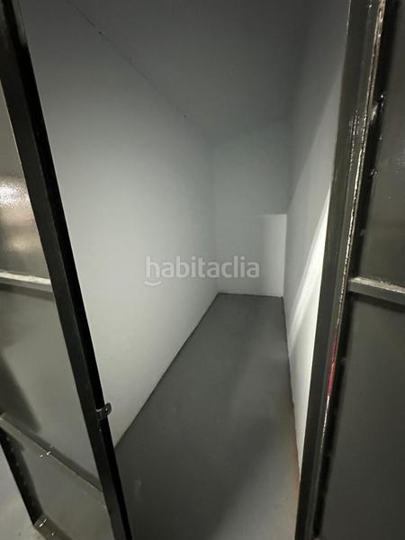 Foto bd10a4eb-0ddb-4dc9-9351-e74e3757aba2. Parking coche garaje para inversión en Centre Pineda de Mar