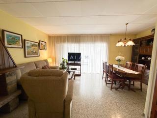 Pis a Calella. Gran piso de 4 habitaciones!!