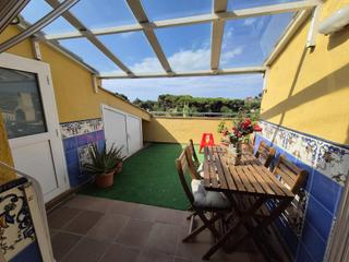 Duplex à Malgrat de Mar. Dúplex en venta en palafolls barri sant lluís