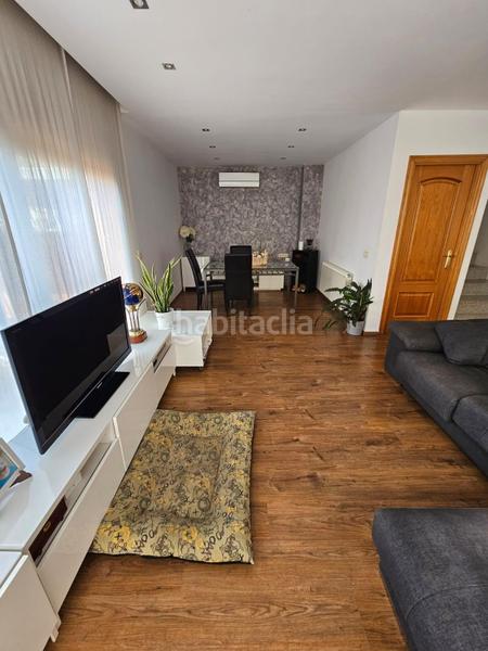 Foto c8f4ecb7-3195-4aa0-86db-39bacb992494. Casa a schiera con riscaldamento in Malgrat de Mar