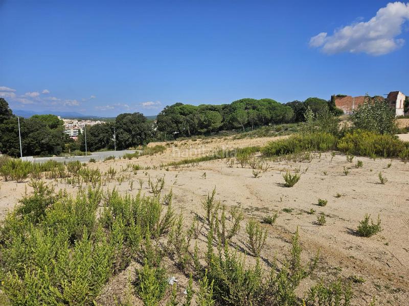 Foto f3e443b5-e727-486d-b45b-5c78433cd205. Terreny residencial a Palafolls