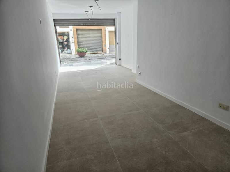 Foto 258e57e0-8189-4773-b286-a54fbb01f2dc. Lloguer local comercial a Malgrat de Mar