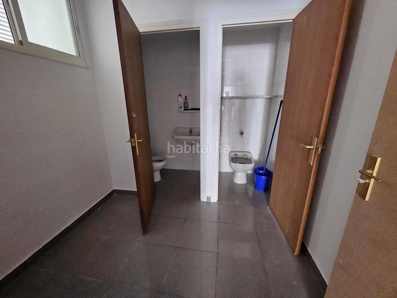 Foto 4c8a0ac4-4ca5-473d-9e9d-bad0f8157ea0. Lloguer local comercial a Malgrat de Mar