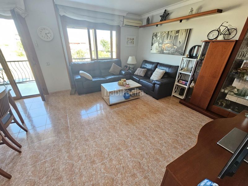 Foto 650e3a3b-6ba9-4080-96d7-dc5e7ff62bf1. Casa adossada amb calefacció aparcament a Malgrat de Mar