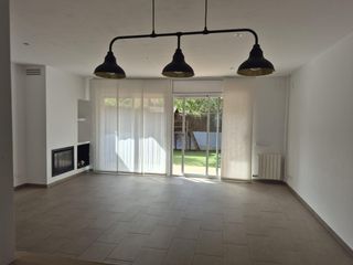 Reihenhaus in Malgrat de Mar. Casa en venta en malgrat de mar