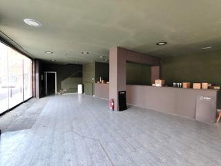 Miete Geschäftsraum  Carretera terrassa_de. Local comercial de fàcil accés a sabadell, proper a lestació de