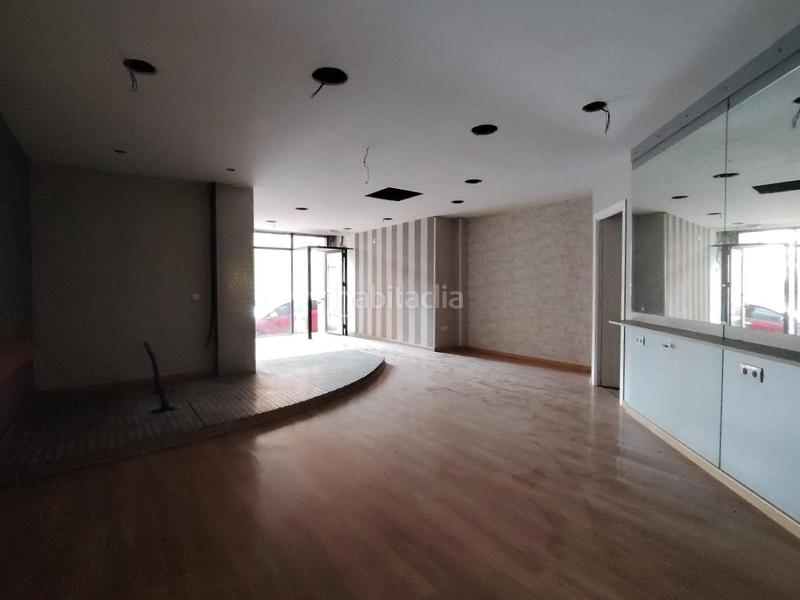 Foto ee424d05-0da6-48c2-bda2-abf34c59f860. Affitto locale commerciale in Concòrdia Sabadell