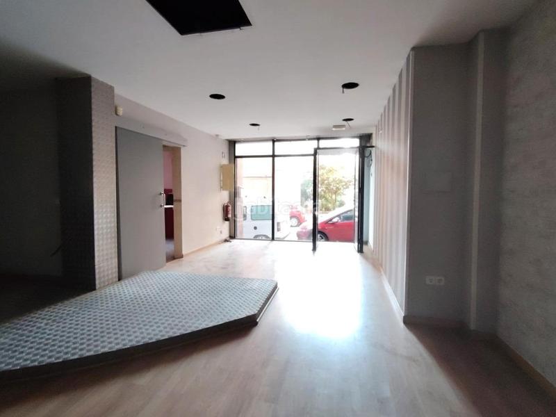 Foto ee9348c7-8b33-4228-a4ed-e57e99fa48a8. Affitto locale commerciale in Concòrdia Sabadell