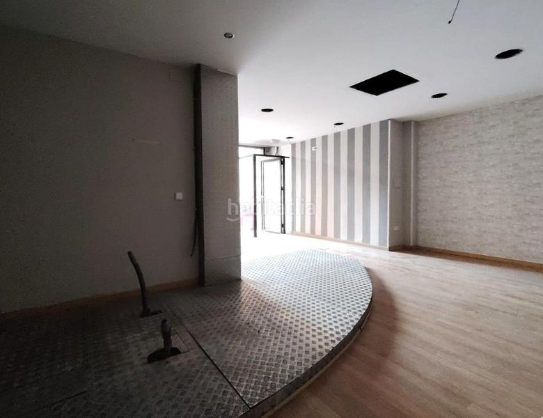 Foto a41e21b9-aef6-49ff-b399-7b2edf1f06f2. Alquiler local comercial local en la concórdia en alquiler en Sabadell