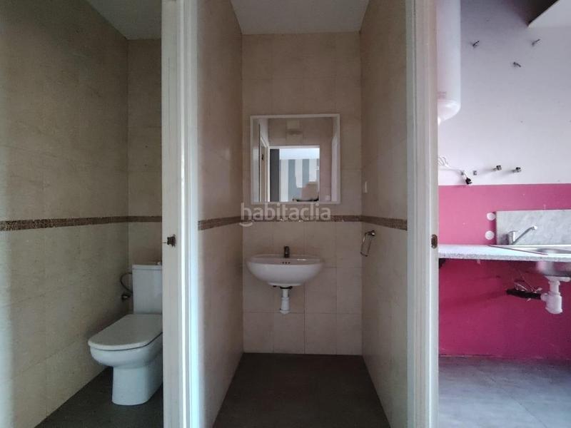 Foto d57d277d-be5f-41bc-94bf-83a116922612. Location local commercial dans Concòrdia Sabadell