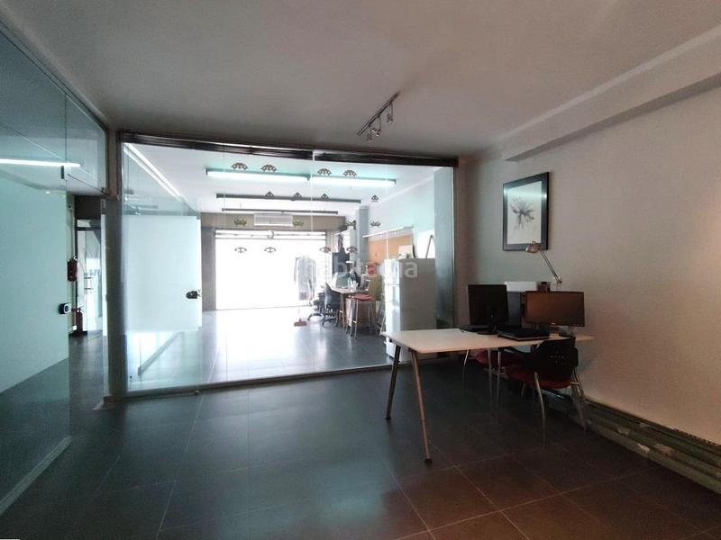Foto c3428a01-88cc-4db8-afdf-5bd4eb18a664. Local comercial local con posibilidad de cambio de uso en Terrassa