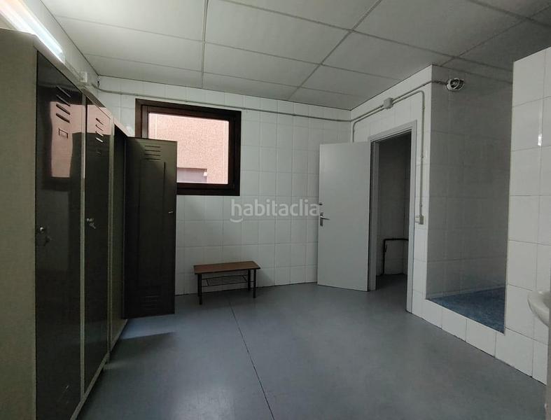 Foto 2bcdc59f-0680-482f-88e0-991c9225e824. Bâtiment à usage industriel dans Ca n'Aurell Terrassa