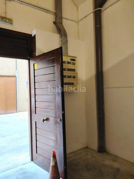 Foto 9ad718cc-abc0-490a-886c-38711bf5fbce. Bâtiment à usage industriel dans Ca n'Aurell Terrassa