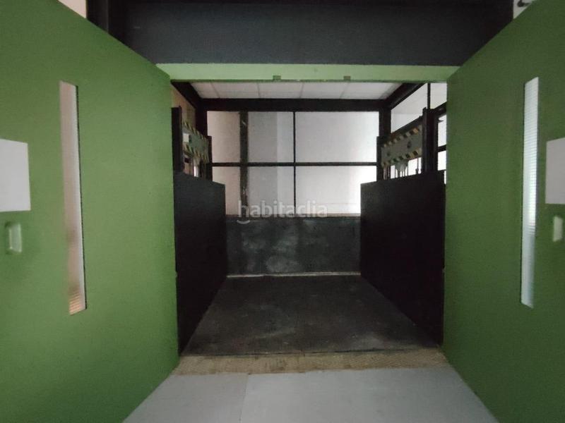 Foto c01a5b9d-80d8-49e3-af8d-acf329e030b5. Bâtiment à usage industriel dans Ca n'Aurell Terrassa