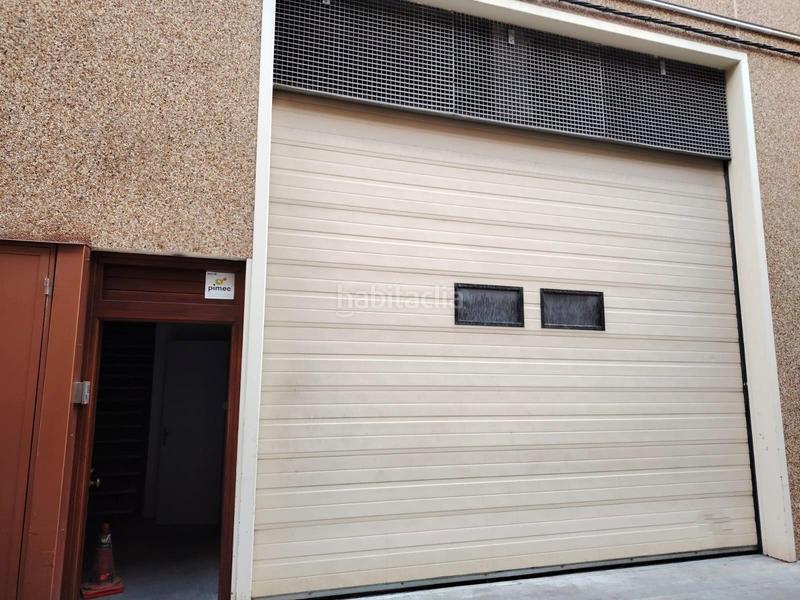 Foto d62c5010-0dba-435e-a6bc-85f4e493ebf8. Bâtiment à usage industriel dans Ca n'Aurell Terrassa