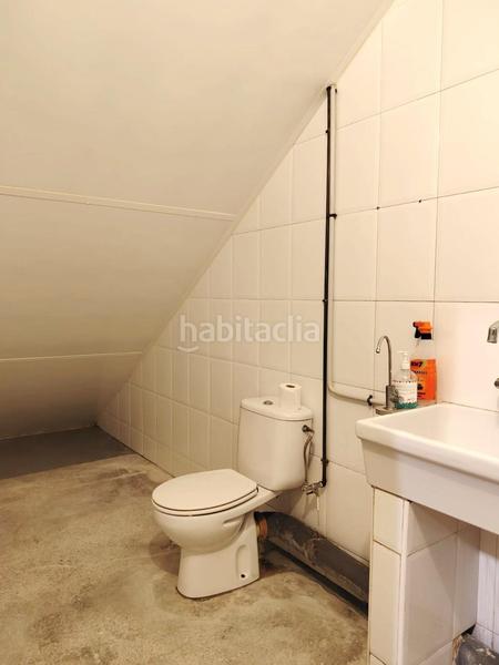 Foto e4b519b2-f1bb-49ac-b5f2-0e00f1e2d518. Bâtiment à usage industriel dans Ca n'Aurell Terrassa