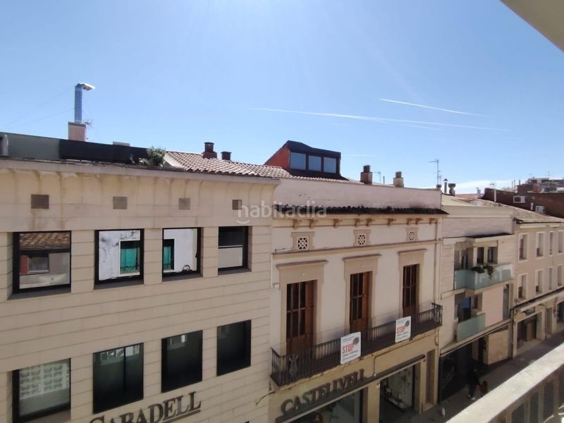 Foto 30f72a07-6f84-41c9-b5e2-f69b659926dd. Edifici a Centre Sabadell