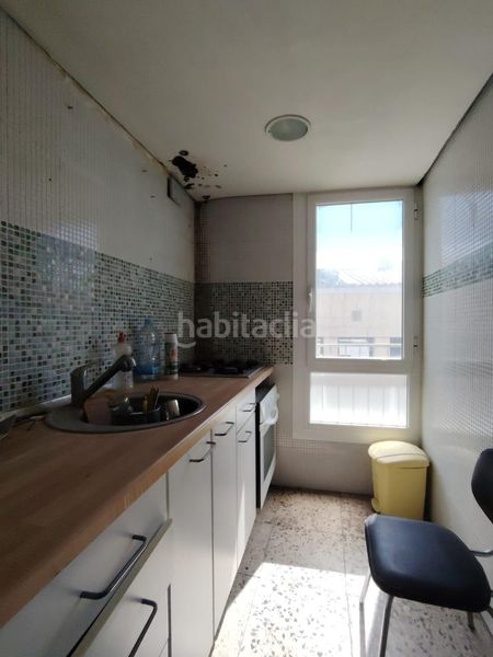 Foto 4c371bd3-00ed-4d8f-a583-07bb5e8322c9. Edifici a Centre Sabadell