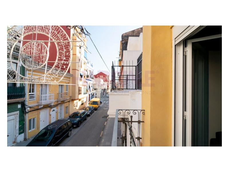 Foto 7ce1e55d-f793-40ce-8d38-e2ffdeec5420. Miete etagenwohnung in El Cabanyal-El Canyamelar Valencia