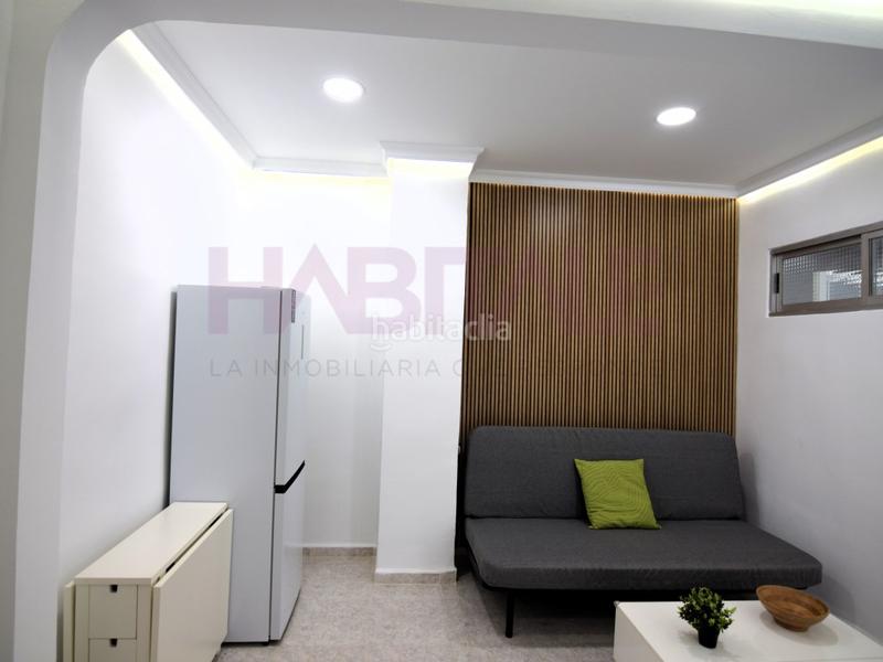 Foto 0528c519-8204-4d15-a129-ef0ea621fc41. Alquiler piso coqueto piso reformado al lado del mercado de algirós en Valencia