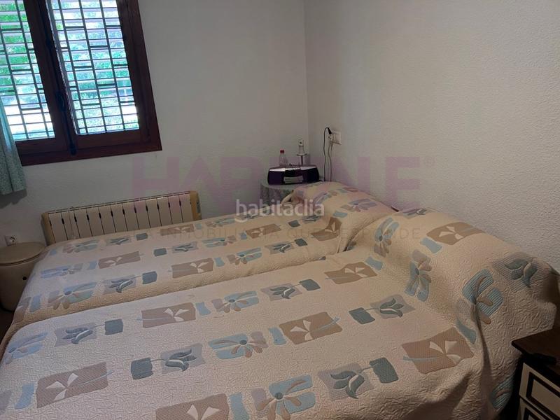 Foto aee020df-5c61-4648-9174-591cb7a5c3cb. Chalet con parcheggio piscina in Riba - roja de Túria