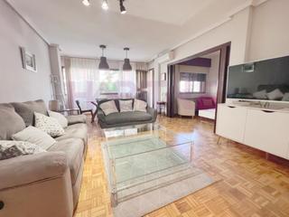 Lloguer Apartament a Exposició. Alquiler de piso en calle don armando palacio valdes 119