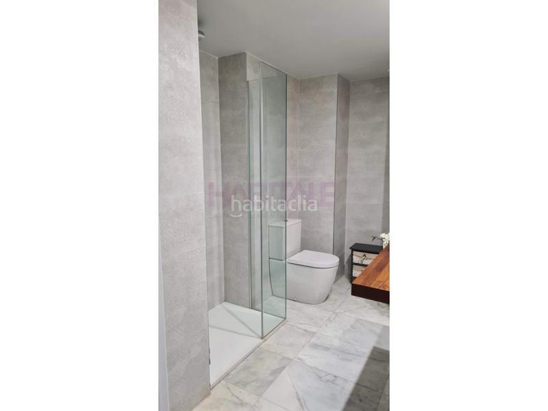 Foto 9dded6a4-bf2d-4d60-8bc8-7386bbff7f8e. Alquiler piso un piso con encanto y carácter en una zona inmejorable en Valencia