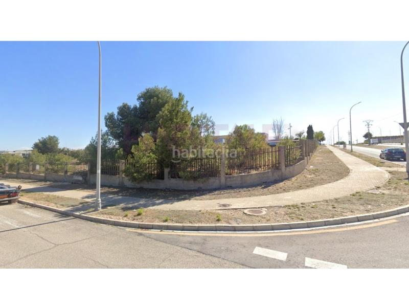 Foto fc7969df-00a6-409f-9ace-df8a69d6d4b8. Terrain industriel dans Fuente del Jarro Paterna