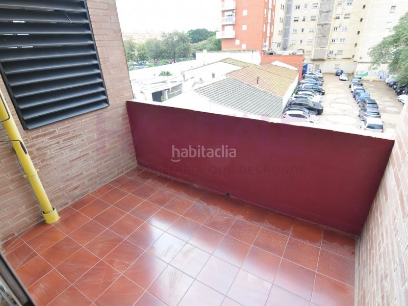 Foto c8354bbd-93aa-4b50-8a20-b593dd78f4a5. Pis amb aparcament a Sant Antoni Valencia