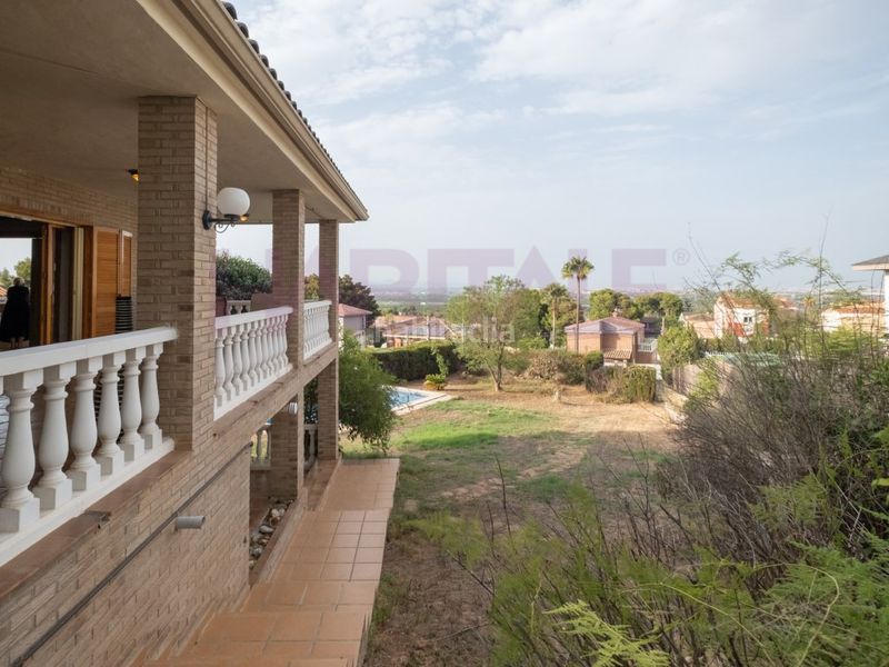 Foto d9c90657-7958-406d-97d6-d9bb3f87d5fc. Xalet amb calefacció a Centro Chiva
