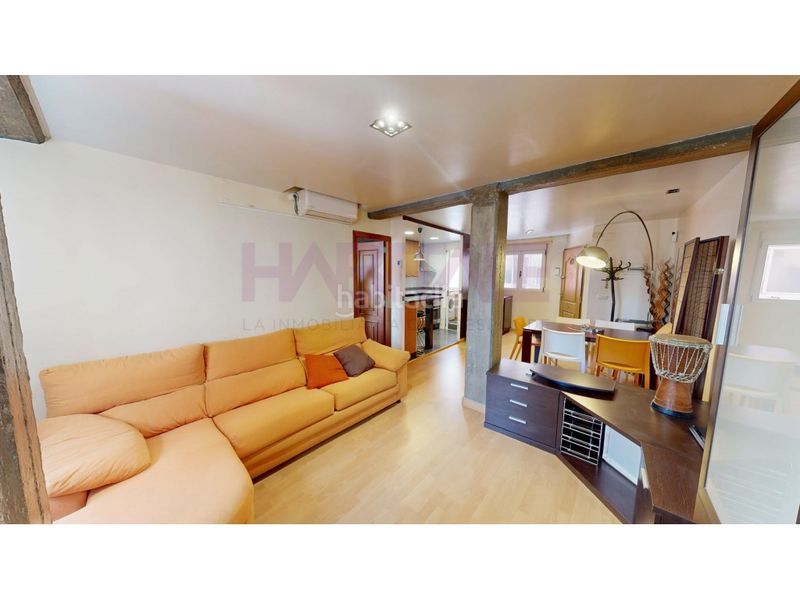 Foto 1808e8bf-2aa6-44be-9364-a37418d26d47. Pis a Mestalla Valencia