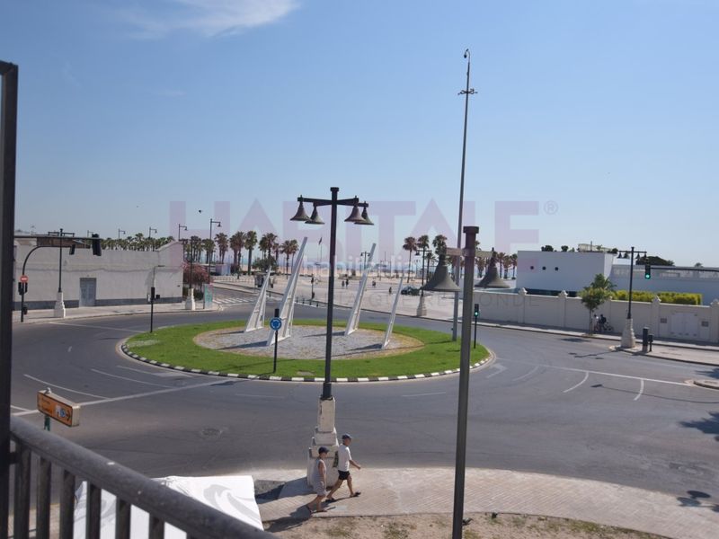 Foto 4bed0149-c6ab-4117-b41c-d44d637700b2. Pis a El Cabanyal-El Canyamelar Valencia