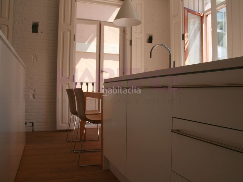 Foto 721d7a6b-d0c2-471b-9949-cd3b79110e59. Alquiler piso si quieres vivir en el centro histórico ... en Valencia