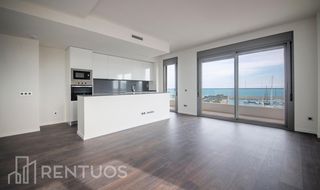 Lloguer Pis  Carrer d'eduard maristany. Piso de reciente construcción con vistas al mar en badalona